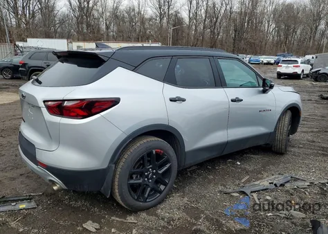 2022 Chev Blazer 3Lt из США, поврежденный, VIN 3GNKBJRS1NS144886